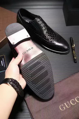 Gucci Business Men Shoes_054